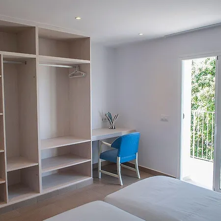 Petit Xuroy Cala Alcaufar