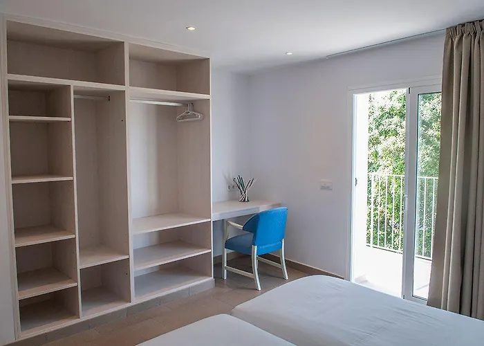 Petit Xuroy Cala Alcaufar